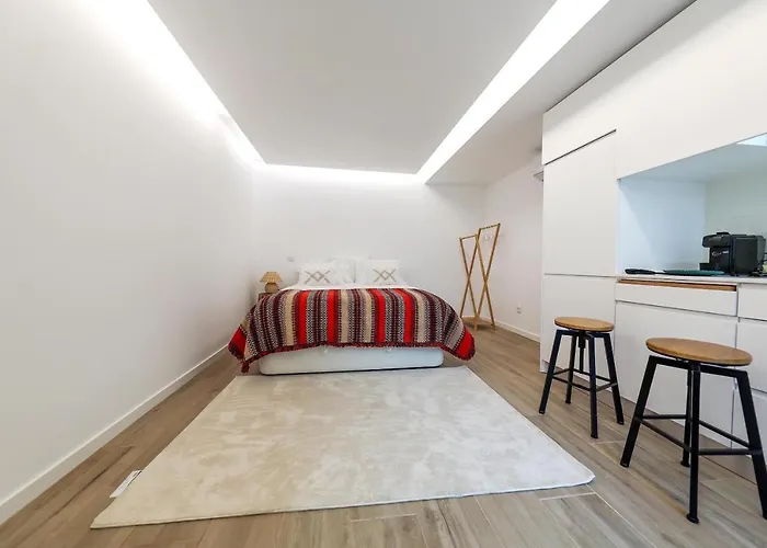 Estudio Candida, One Place … Nazaré